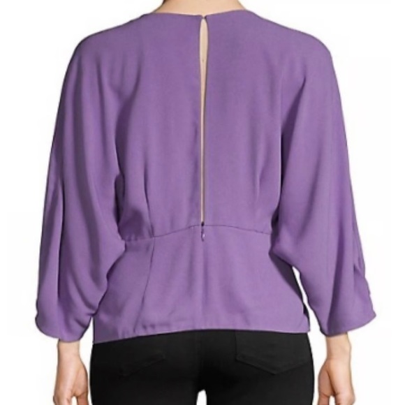 Diane Von Furstenberg Twist Front Open Back Wrap Top In Lilac Purple Size 4 - Picture 2 of 6